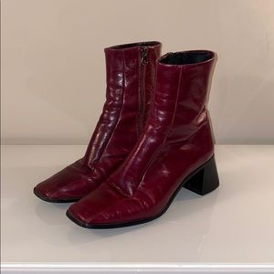 L’INTERVALLE Bordeaux Bogart Booties